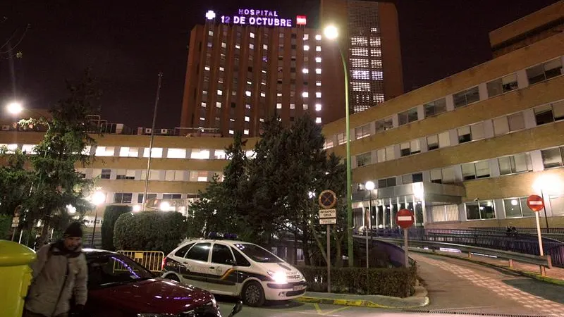 Fachada del hospital Doce de Octubre de Madrid Fachada del hospital Doce de Octubre de Madrid