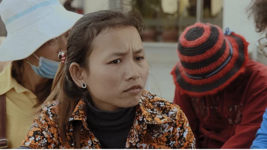 Van Chou, trabajadora de la industria textil Van Chou, trabajadora de la industria textil