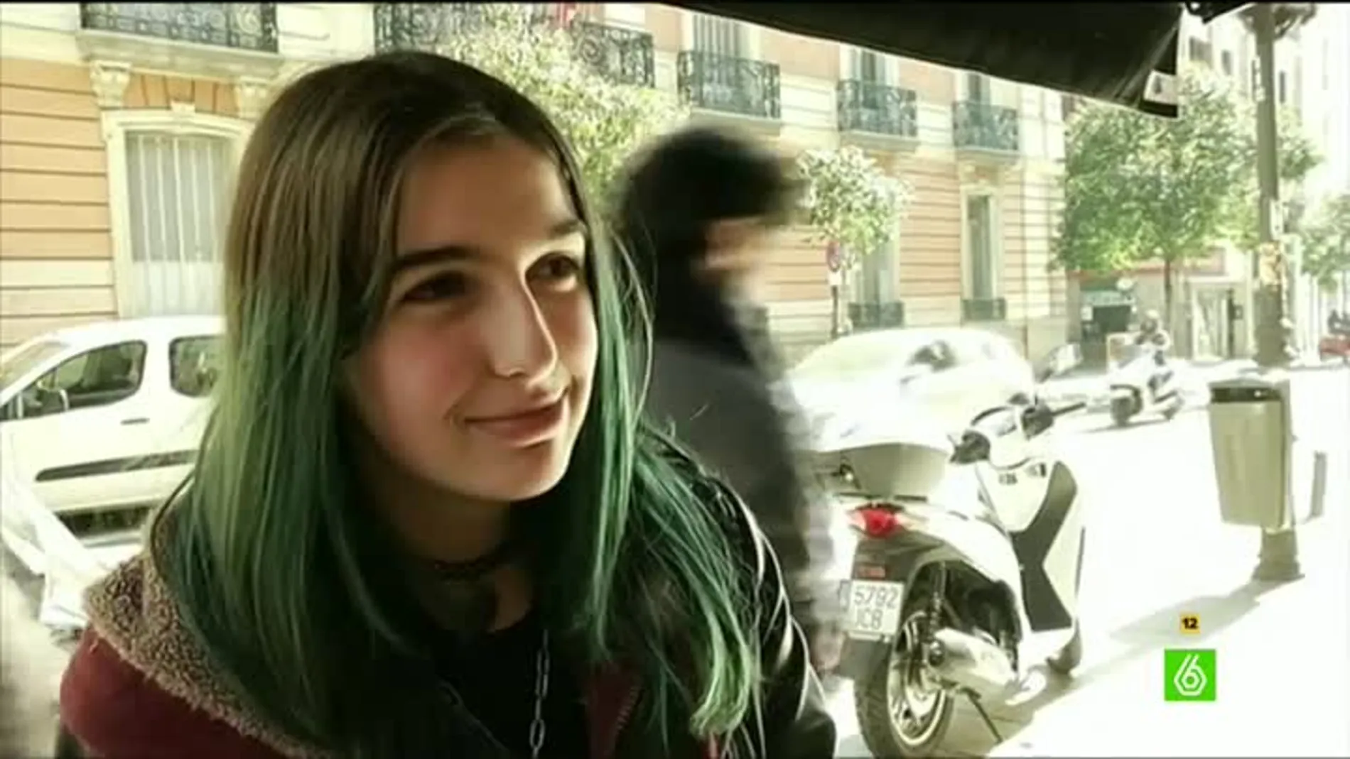 Una adolescente habla en El Intermedio sobre el 23F