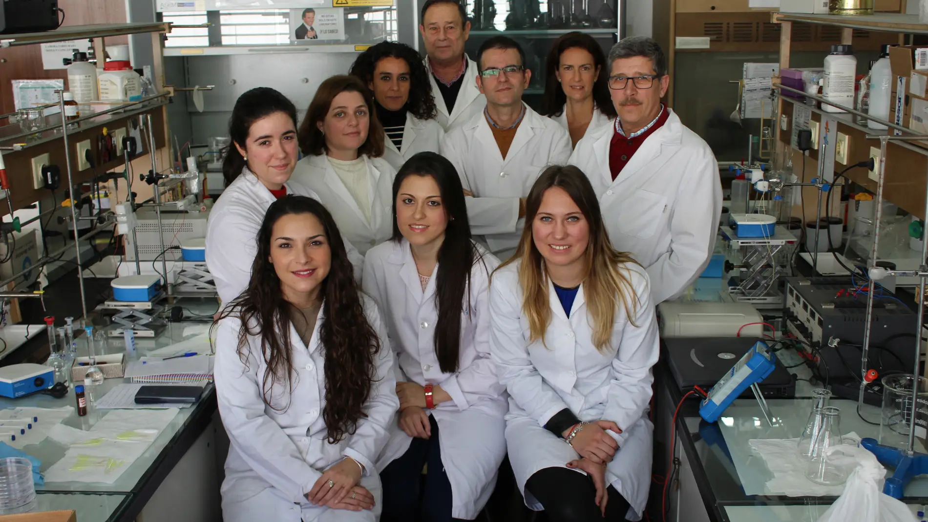 Investigadores del grupo ‘Análisis Quími