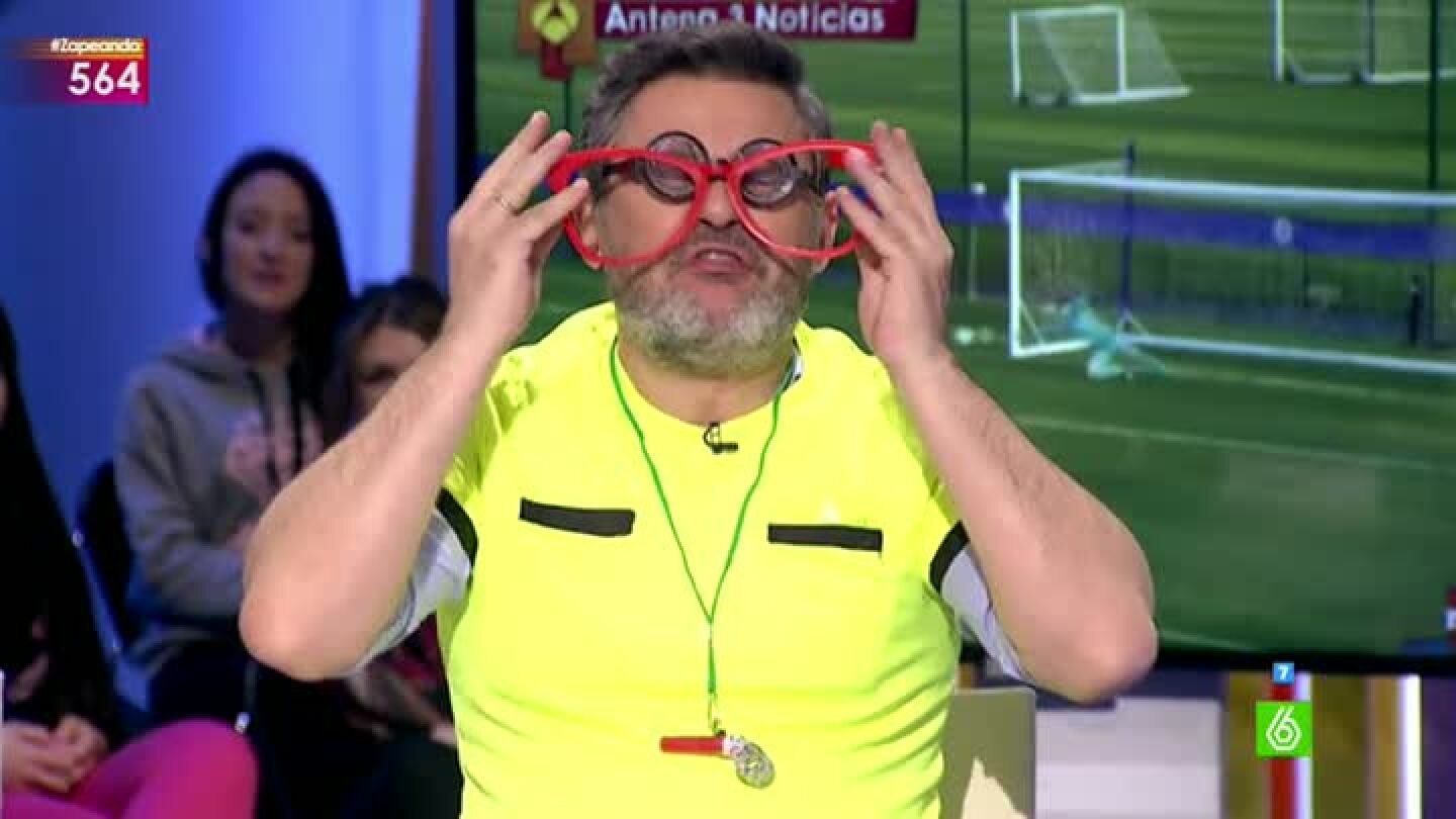 El &aacute;rbitro L&oacute;pez Dioptr&iacute;as, en Zapeando