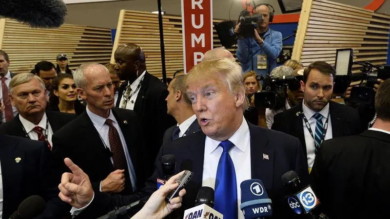 El aspirante a candidato presidencial por el partido republicano Donald Trump