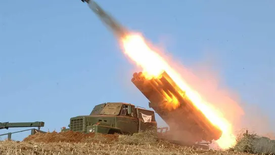 Un misil lanzado desde Corea del Norte - Imagen de archivo Un misil lanzado desde Corea del Norte