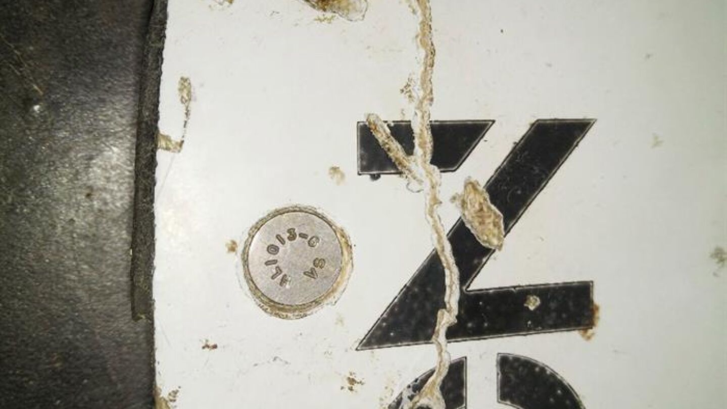 Restos del avi&oacute;n encontrados en Mozambique
