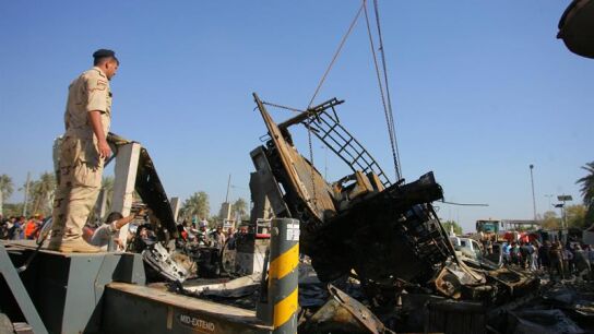 Al menos 60 personas han muerto en un atentado suicida con un cami&oacute;n bomba en Irak