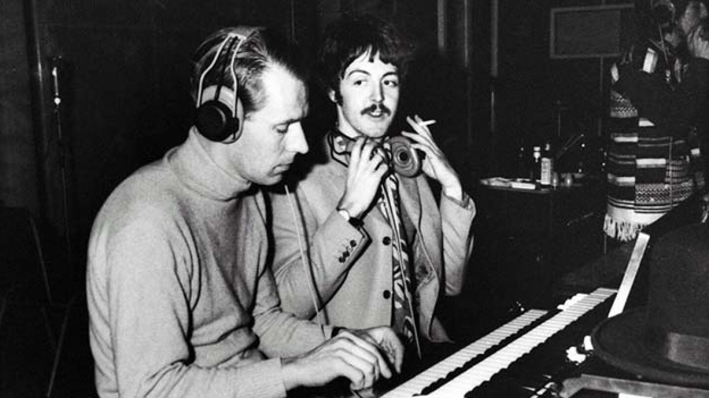 George Martin con Paul McCartney