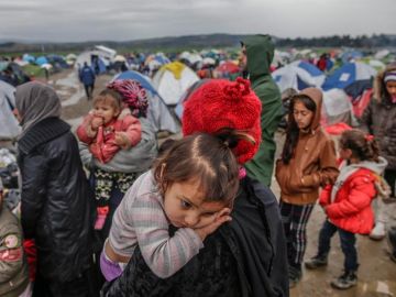 Refugiados en la frontera griega Refugiados en la frontera griega