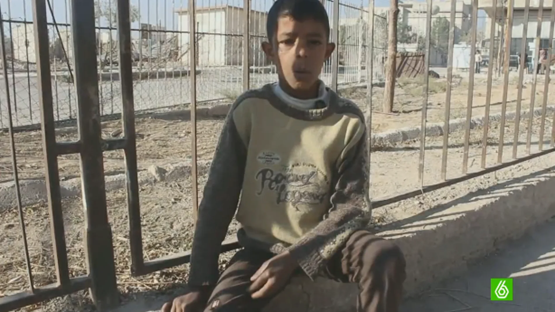 Niño sirio contando su día a día