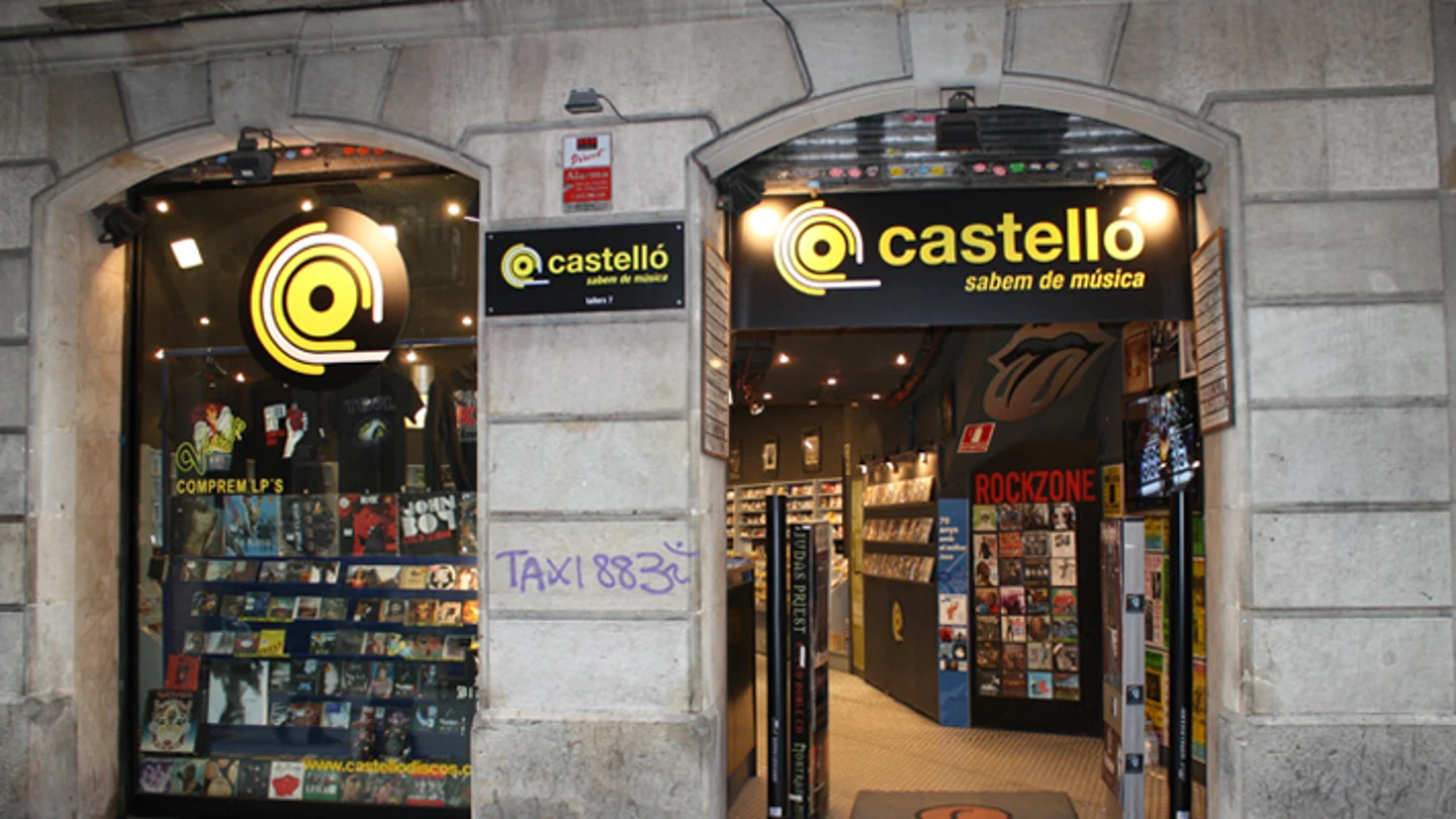 Fachada de la tienda Discos Castelló Fachada de la tienda Discos Castelló