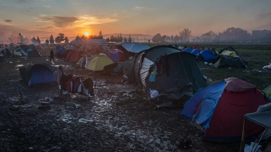 Refugiados atrapados en Idomeni Refugiados atrapados en Idomeni