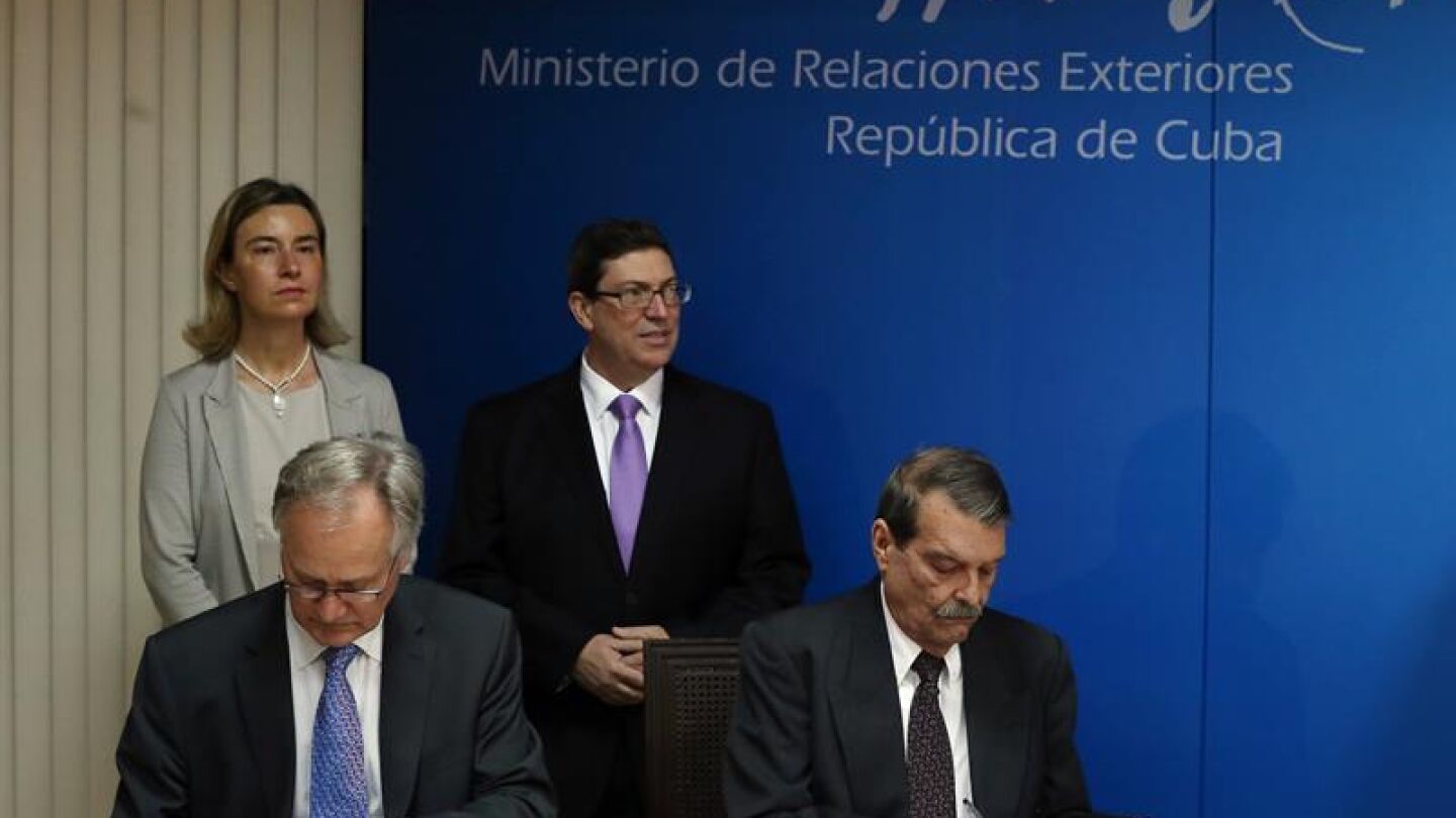 Cuba y la UE cierran un acuerdo que permite superar dos d&eacute;cadas de "posici&oacute;n com&uacute;n"