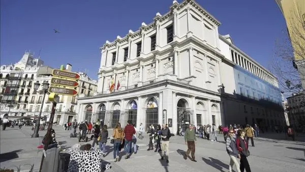 Vista de la fachada del Teatro Real de Madrid