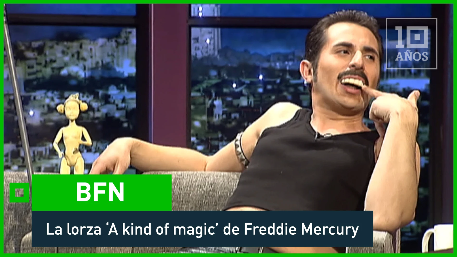 2011. Freddie Mercury luce ‘lorza’ en el plató de BFN - laSexta 15º aniversario