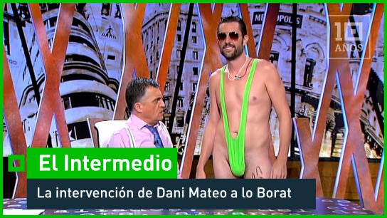 2013. Dani Mateo irrumpe 'a lo Femen' en el plat&oacute; - laSexta 15&ordm; aniversario