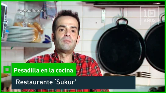 2015. El chef que abandona el servicio para fumar - laSexta 15º aniversario 2015. El chef que abandona el servicio para fumar - laSexta 15º aniversario
