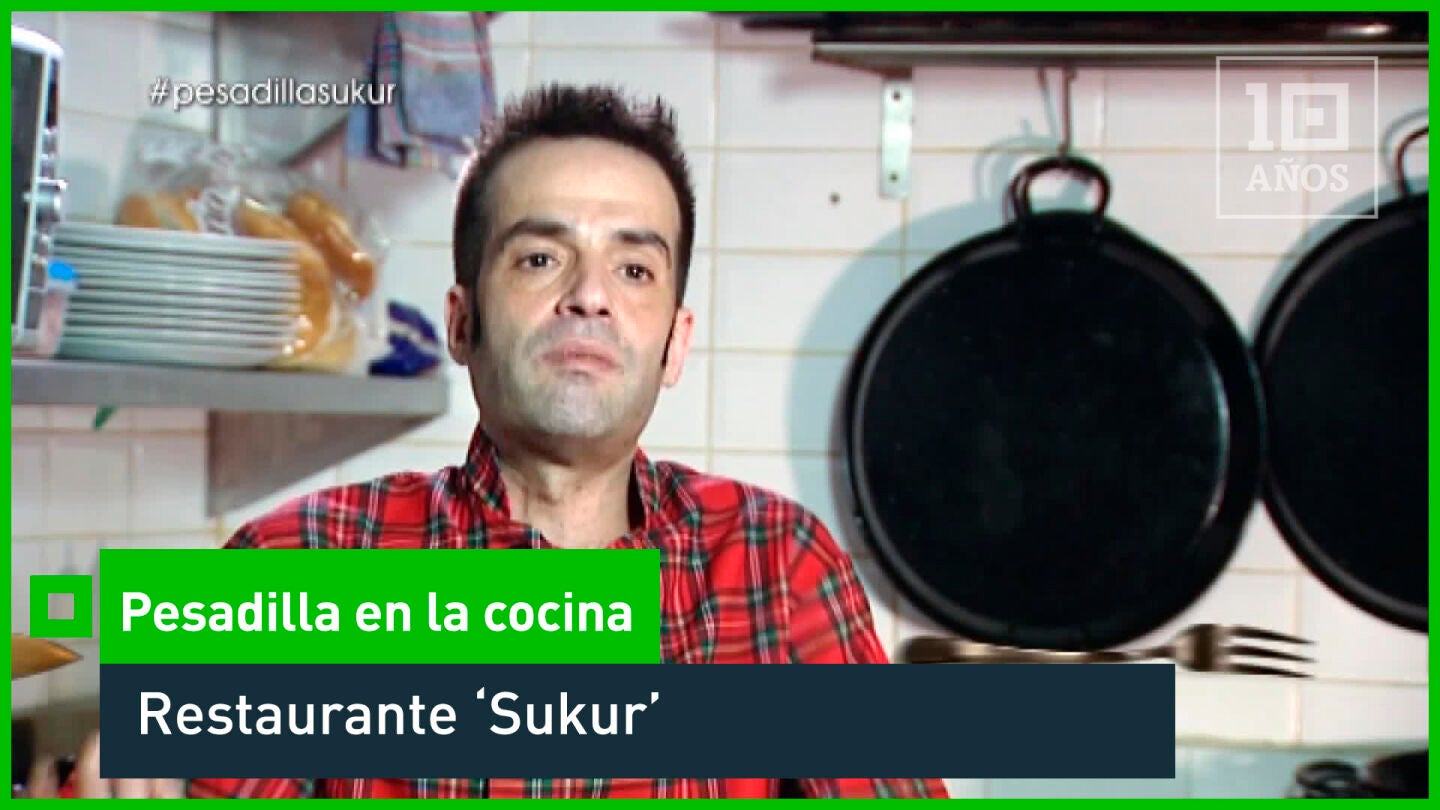 2015. El chef que abandona el servicio para fumar - laSexta 15&ordm; aniversario