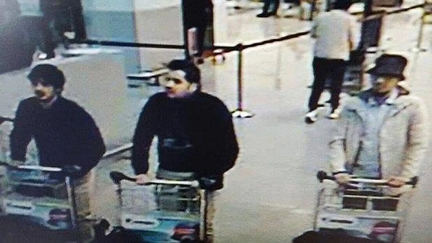 Los posibles sospechosos de los atentados de Bruselas Los posibles sospechosos de los atentados de Bruselas