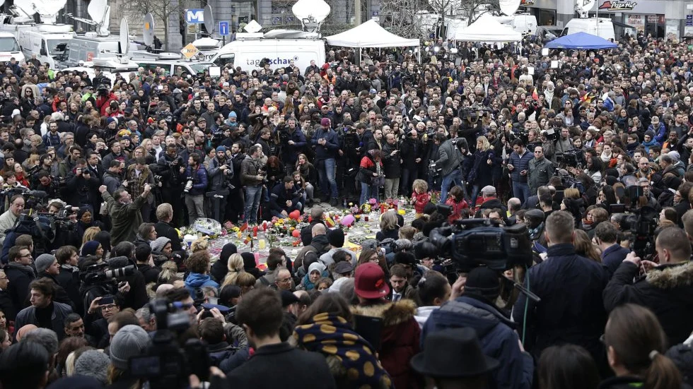 Minuto de silencio en la plaza de la Bolsa, Bruselas