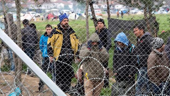 El campamento de Idomeni vivi&oacute; horas de tensi&oacute;n a causa de un rumor sobre la inminente apertura de la frontera griega con Macedonia