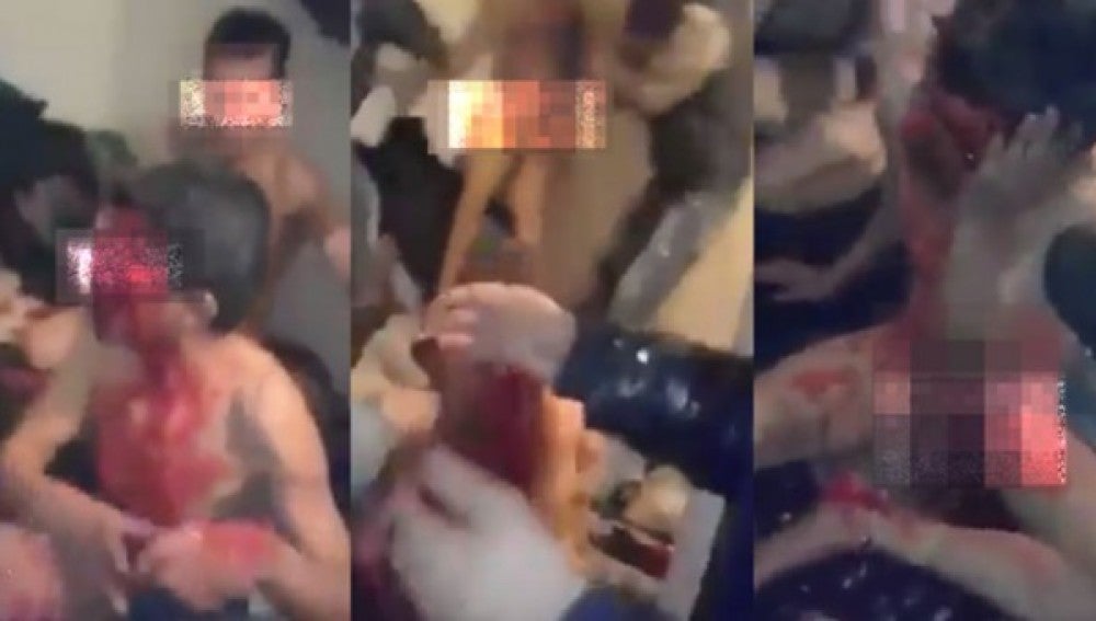 Imágenes del vídeo de la agresión a dos homosexuales en Marruecos