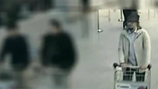 Tercer terrorista en los atentados del aeropuerto de Bruselas Tercer terrorista en los atentados del aeropuerto de Bruselas