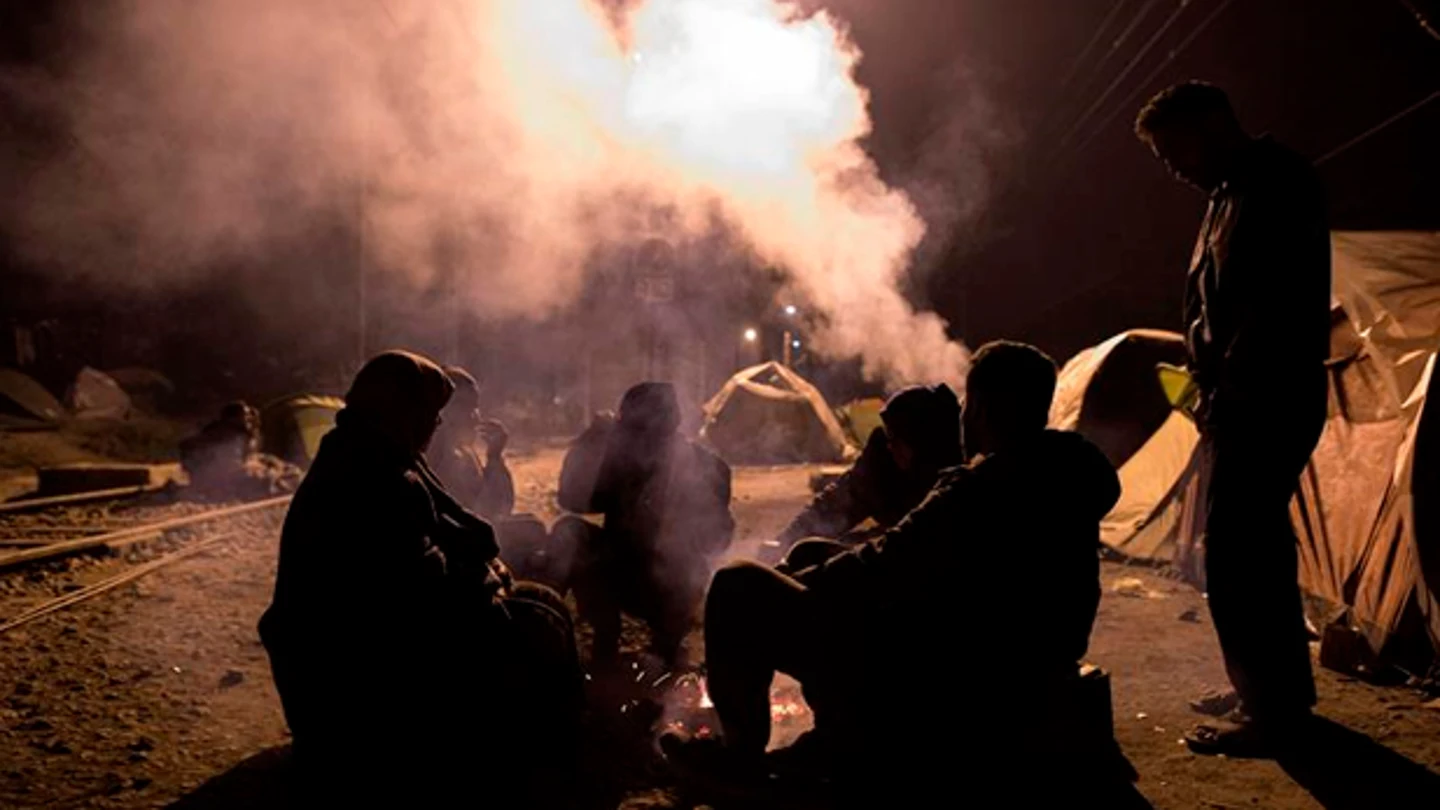 Un grupo de refugiados en Idomeni Un grupo de refugiados en Idomeni