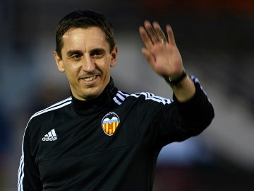 Gary Neville, exentrador del Valencia Gary Neville, exentrador del Valencia