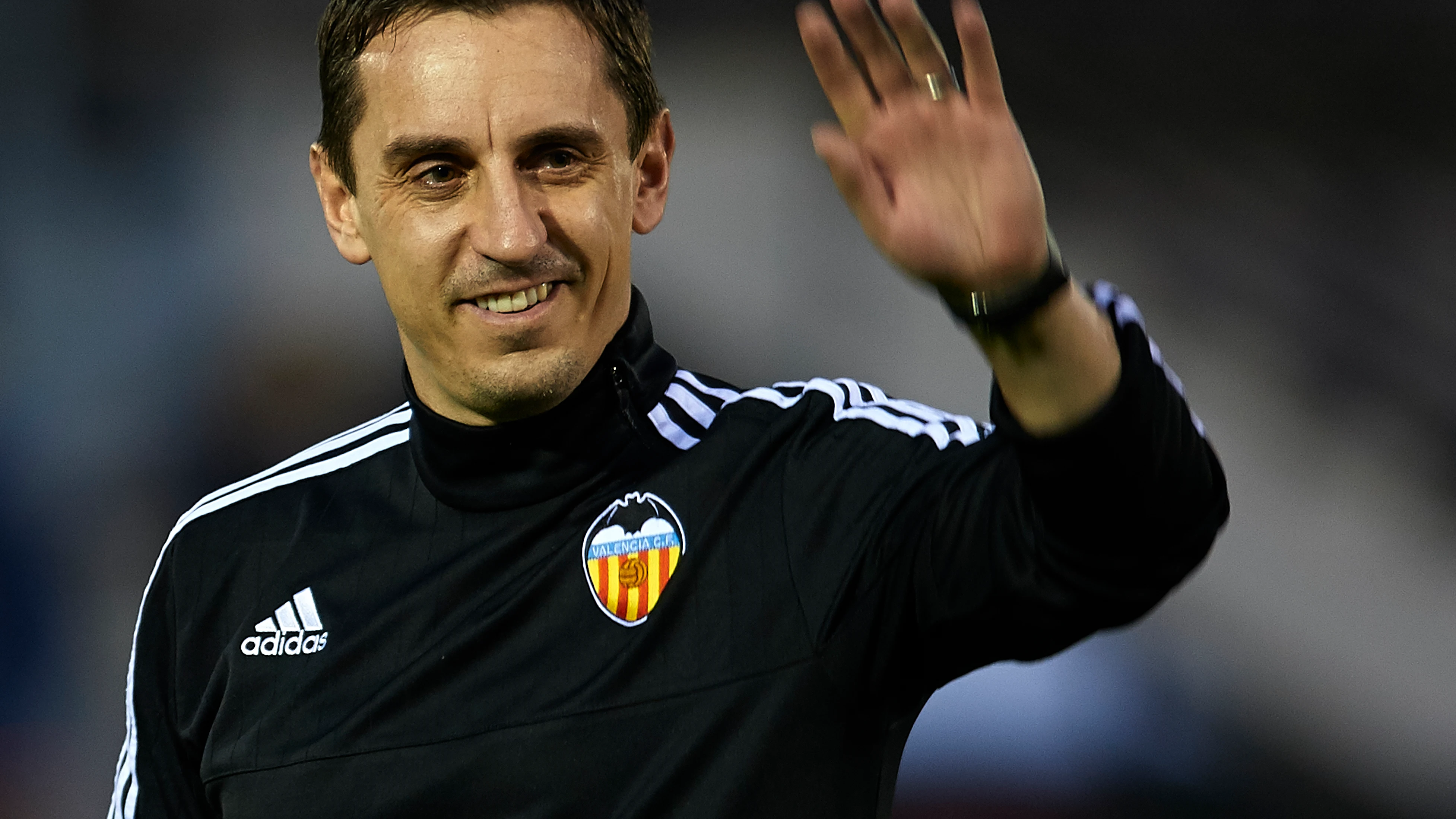 Gary Neville, exentrador del Valencia Gary Neville, exentrador del Valencia