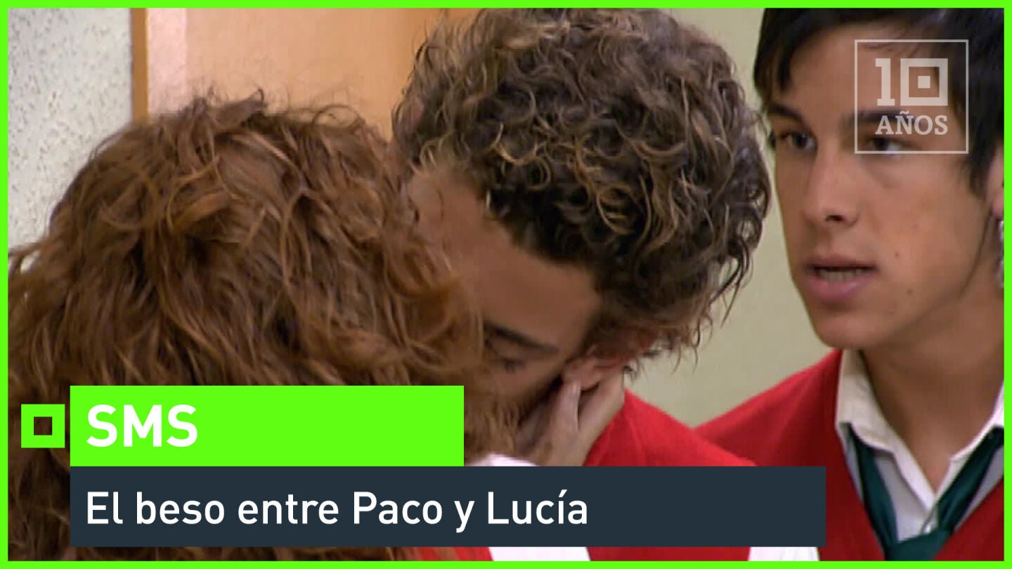 El beso entre Paco y Luc&iacute;a