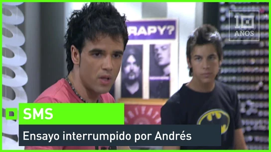 Andrés interrumpe el ensayo Andrés interrumpe el ensayo