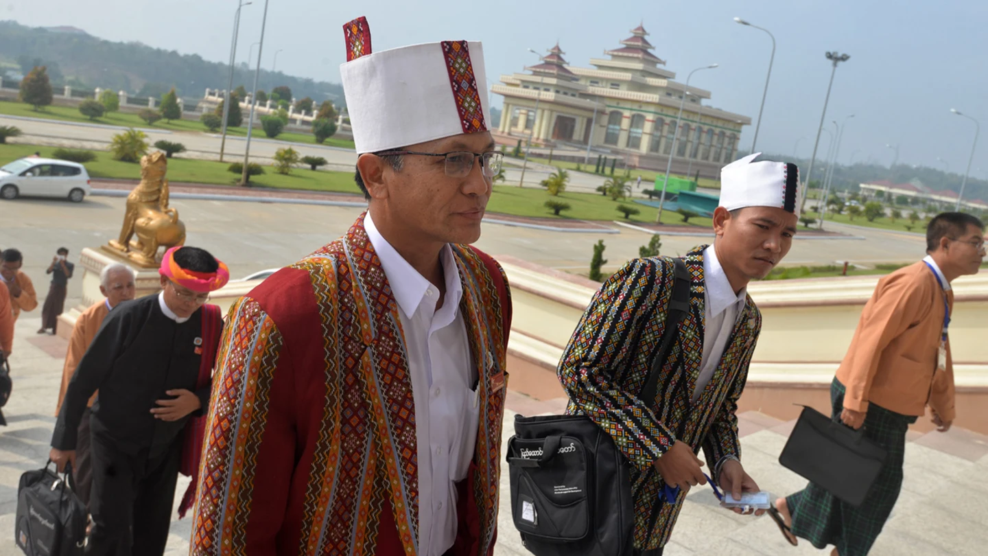 Htin Kyaw, primer presidente electo de Birmania Htin Kyaw, primer presidente electo de Birmania