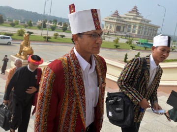 Htin Kyaw, primer presidente electo de Birmania Htin Kyaw, primer presidente electo de Birmania