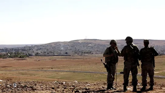 Soldados turcos en la frontera con Siria Soldados turcos en la frontera con Siria