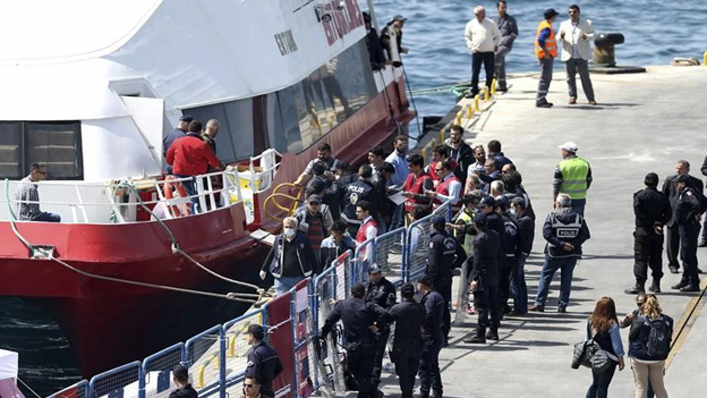 Deportación de refugiados de Grecia a Turquía Deportación de refugiados de Grecia a Turquía