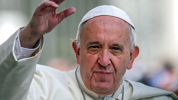 El papa Francisco durante una audiencia pública en la Plaza de San Pedro del Vaticano