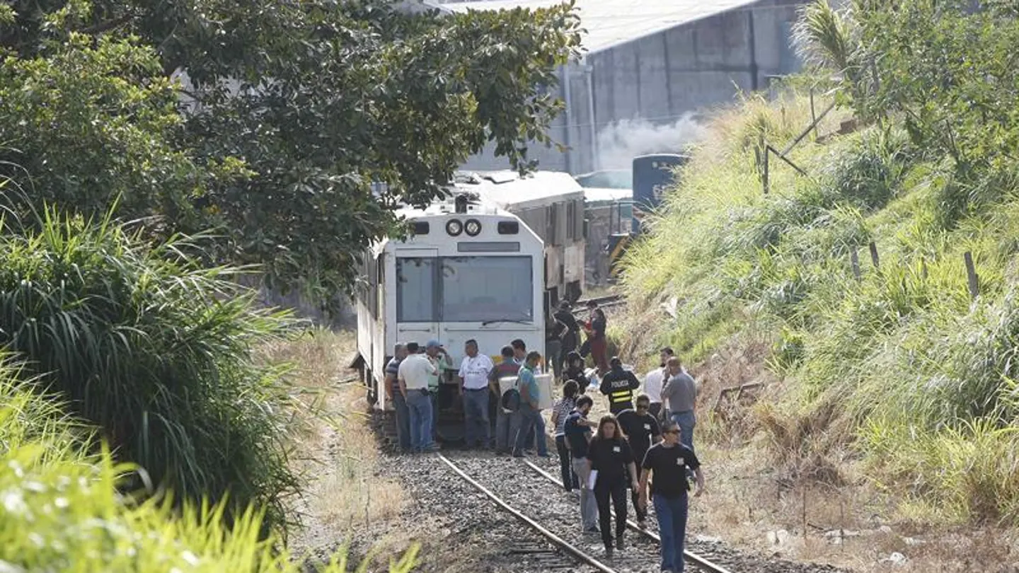 245 personas atendidas tras el choque frontal de dos trenes en Costa Rica 245 personas atendidas tras el choque frontal de dos trenes en Costa Rica