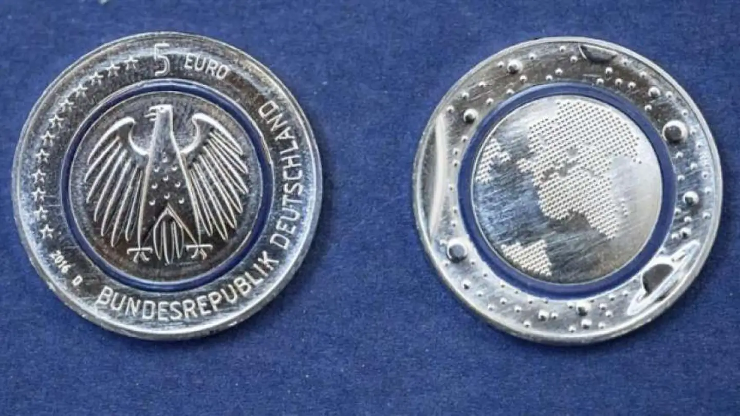 Planeta Azul, la nueva moneda de 5 euros Planeta Azul, la nueva moneda de 5 euros