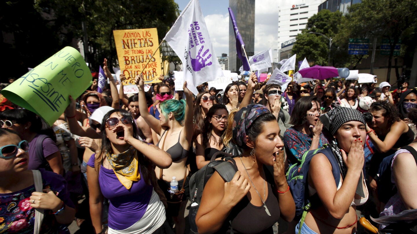 Manifestaci&oacute;n en M&eacute;xico contra la violencia de g&eacute;nero