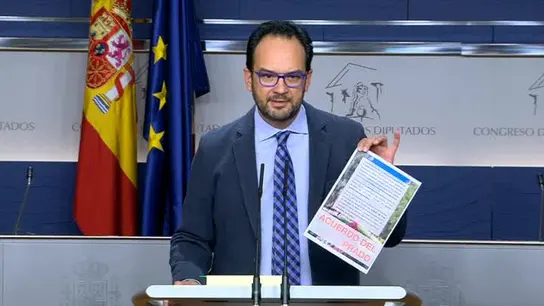 Antonio Hernando, con el acuerdo del Prado Antonio Hernando, con el acuerdo del Prado