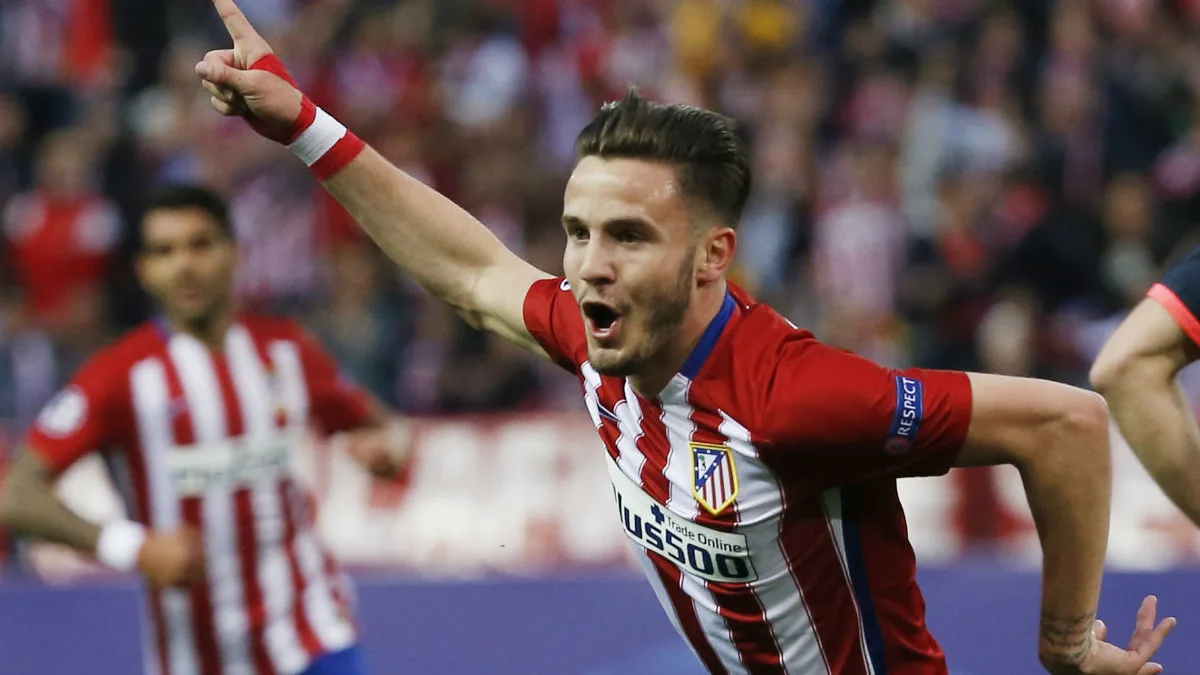 Saúl celebrando su gol ante el Bayern