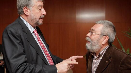 El Gobierno concede a Jos&eacute; Mar&iacute;a Fidalgo y C&aacute;ndido M&eacute;ndez las medallas al m&eacute;rito en el trabajo