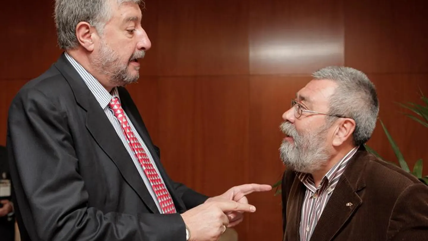 El Gobierno concede a José María Fidalgo y Cándido Méndez las medallas al mérito en el trabajo El Gobierno concede a José María Fidalgo y Cándido Méndez las medallas al mérito en el trabajo