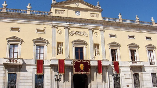Fachada del ayuntamiento de Tarragona Fachada del ayuntamiento de Tarragona