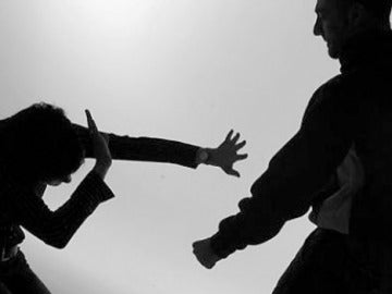 Escena de violencia machista Escena de violencia machista