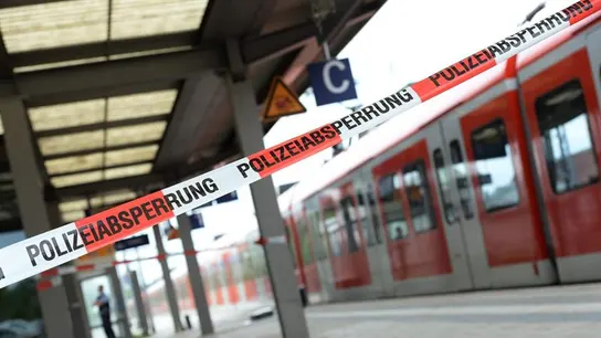 Un vagón de tren cerca de Múnich  Un vagón de tren en la estación de Grafing cerca de Múnich