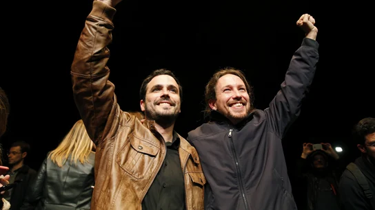 Pablo Iglesias y Alberto Garzón. Pablo Iglesias y Alberto Garzón.