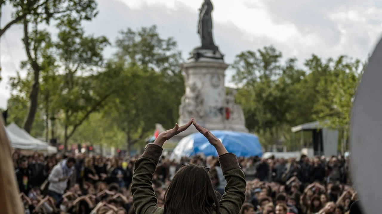 Los indignados franceses se unen a la conmemoración del 15M