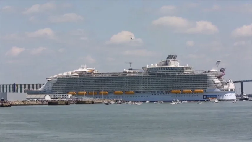 Frame 0.0 de: Zarpa desde Francia el crucero más grande del mundo y más respetuoso con el medio ambiente