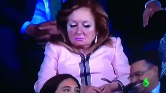 La mujer de Villar en el partido de final de Copa La mujer de Villar en el partido de final de Copa