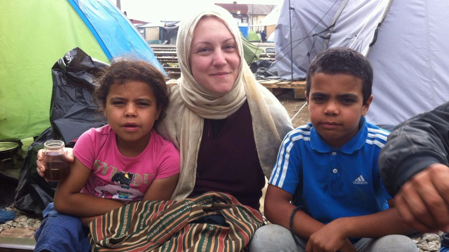 Familia de refugiados en Idomeni